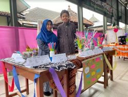 Siswa MTs N 10 Sleman Sulap Sampah Jadi Barang Bernilai Seni