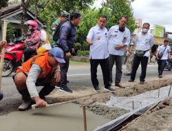 Mansur Bangun Jalan Mantap Hampir 70%