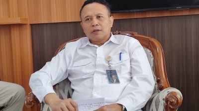 Pimpinan Perum Bulog Kanwil Jateng, Akhmad Kholisun