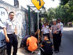 Pemasangan Rambu Lalin Tekan Terjadinya Kecelakaan