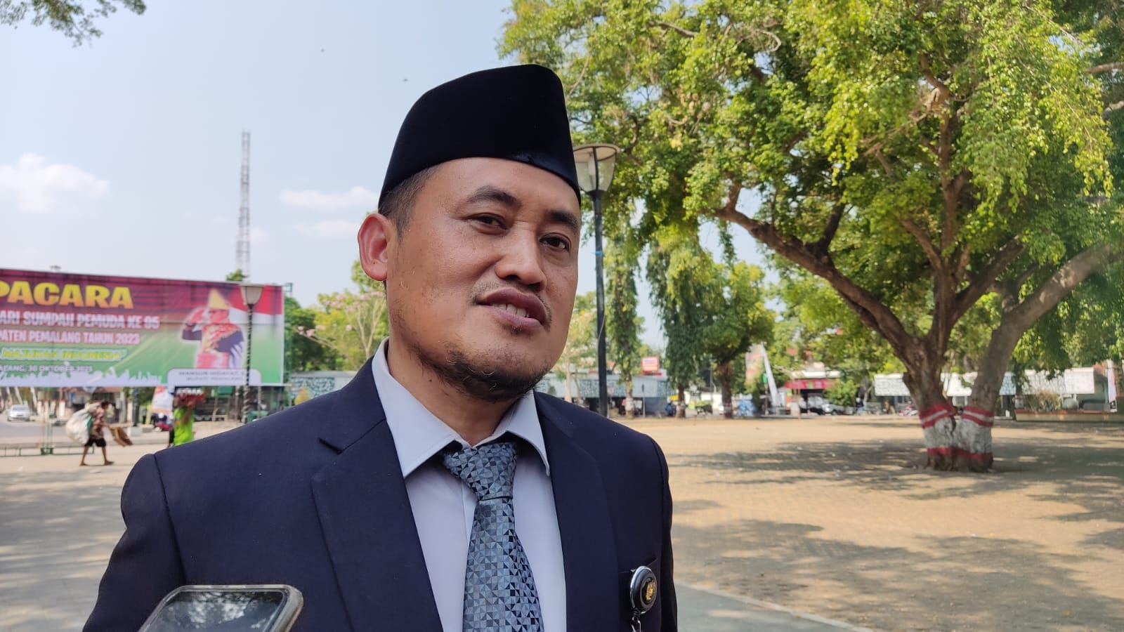 Bupati Pemalang Mansur Hidayat