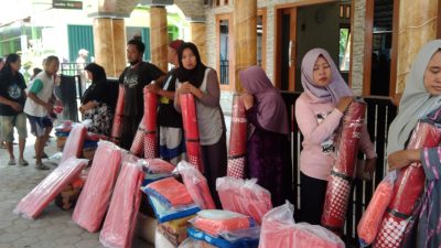 Bantuan Sembako Korban Kebakaran di Pelutan Pemalang Disalurkan