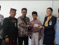 Ratusan Murid akan Terima Beasiswa dari OJK