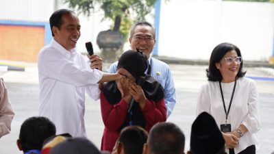 Jaga Krisis Pangan, Jokowi Salurkan Bantuan Beras