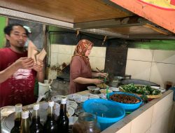 Mie Ayam Goreng Mekaton: Pelopor Mie Ayam Goreng di Yogyakarta