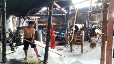 Musim Hujan, Harga Garam Mulai Naik