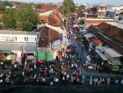 Tradisi Dandangan di Kudus Tonjolkan Kebudayaan