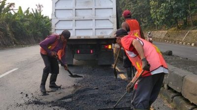 Perbaikan Jalur Pantura Batang Capai 80 Persen