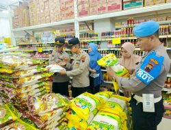 Polsek Kota Kudus Cek Harga Pangan di Pasar Tradisional