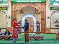 Hadiri Puncak Dugderan, Sekda Jateng Imbau Warga Tidak Berkonsumsi Berlebihan Saat Ramadan