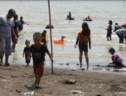 Festival Kupat 2024: 30 Ribu Ketupat dan Hiburan Meriah Ramaikan Pantai Widuri Pemalang!