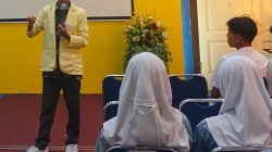Kenalkan Situs Sejarah Lokal, Mahasiswa Unnes Sosialisasikan Kajian Candi Tugu kepada Siswa SMA N 3 Semarang