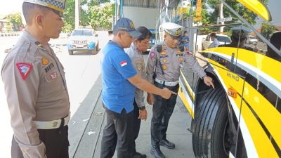 Polres Kudus Inspeksi Transportasi Umum