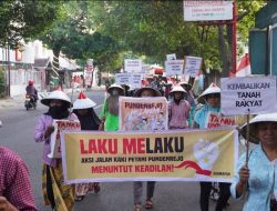Petani Pundenrejo Berjalan 30 Kilometer Minta Tanah Nenek Moyangnya