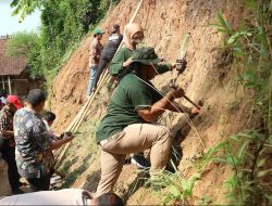 Hari Lingkungan Hidup, 500 Rumput Vetiver Ditanam Guna Cegah Longsor