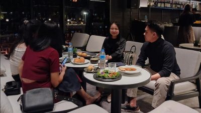 REZtricted Rooftop Lounge: Destinasi Kuliner Baru dengan Sajian Argentina di Semarang