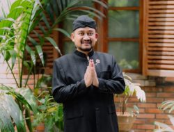 Anom Dilirik Golkar untuk Berpasangan dengan Nurkholes