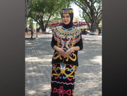 Tampil Memukau dengan Suara Emas