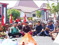 Pabrik Semen Mengancam Pegunungan Kendeng, Ratusan Petani Brokohan Depan DPRD Pati