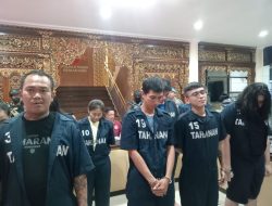 Diisukan Bebas, Polisi Pastikan 10 Tersangka Kasus Judi Kasino Masih Ditahan