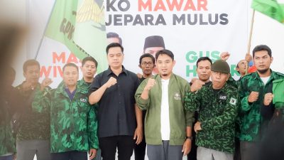 GPK Jepara Gelar Long March Spektakuler, Nyatakan Dukungan untuk Paslon Wiwit-Hajar