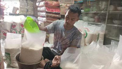 Harga Beras Naik Melebihi HET