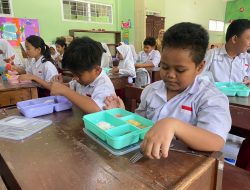 Pembagian MBG di SD 2 Wergu Wetan Disambut Antusias