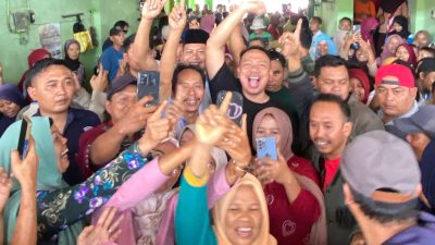 Blusukan, Vicky Prasetyo Janjikan Pembangunan Pasar Pagi