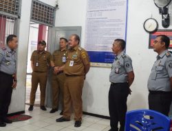 Pj Bupati Pati Monitoring Kesiapan Logistik Pilkada