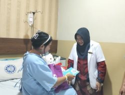 Spesial Hari Ibu, RS Aisyiyah Kudus Beri Hadiah Spesial untuk Ibu yang Melahirkan