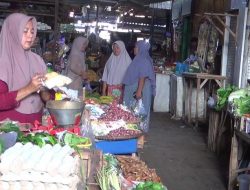 Harga Cabai di Kendal Makin Pedas Jelang Akhir Tahun, Ini Kata Pedagang!