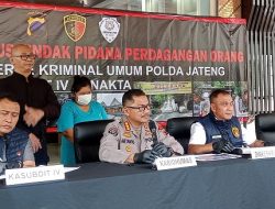 Pemilik Usaha Karaoke Jaring Pekerja dengan Menipu