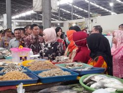 Jelang Lebaran Harga Sejumlah Bahan Kebutuhan Pokok di Kendal Stabil