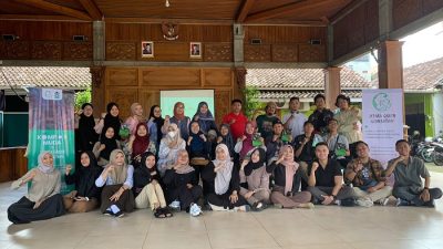 Jepara Green Generation Gelar Pelatihan Kompos untuk Pemuda