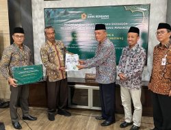 Bank Rembang Salurkan 170 Paket Zakat