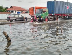 Banjir Rob Jadi Perhatian, Pemerintah Pusat Prioritaskan Pembangunan Tanggul Laut