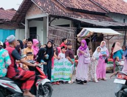Tanamkan Kepedulian melalui Bagi Takjil Gratis
