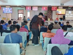 Samsat Kendal Diserbu! Pembayar Pajak Naik Dua Kali Lipat karena Pemutihan