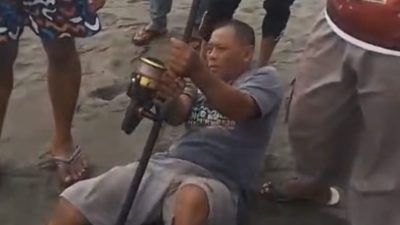 Heroik, Pemancing Selamatkan Remaja Terseret Ombak dengan Drone