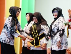 Atik Kusdarwati Sudewo Resmi Dikukuhkan sebagai Bunda Guru Pati