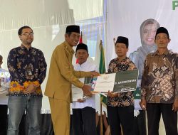 Demak Digital! 860 Masjid Kini Bisa Terima Zakat dan Sedekah via QRIS