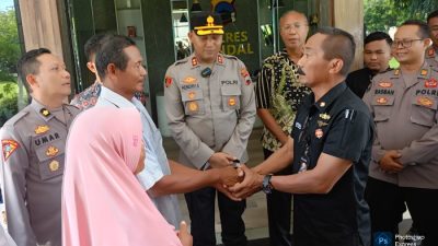 Minta Maaf di Mapolres Kendal, Kumis Tebal Dandung Tak Segarang Saat Tertibkan PKL di KIK