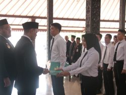 40 CPNS Purbalingga Terima SK, Bupati Tekankan Profesionalisme dan Amanah dalam Bertugas