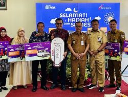Guru SD di Brebes Menang Mobil Listrik dari Undian Tabungan Bima Bank Jateng