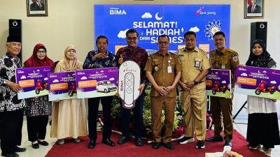 Guru SD di Brebes Menang Mobil Listrik dari Undian Tabungan Bima Bank Jateng