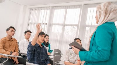 Prodi PGMI Dan PAI Unwahas Raih Predikat Akreditasi Unggul dari LAMDIK