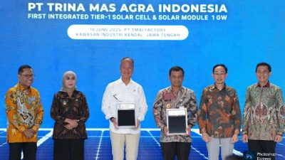 Cetak Sejarah Baru, Produsen Panel Surya Terbesar di Tanah Air Berdiri di KIK
