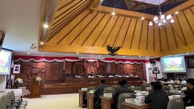 Gelar Paripurna, DPRD Evaluasi APBD 2024 dan Kinerja BUMD