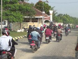 Meriahkan Hari Jadi ke-420, Ratusan Rider Ngegas Bareng Eksplor Tempat Wisata di Kendal