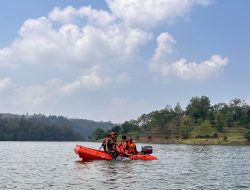 Sinergi TNI dan BPBD, Cegah Kecelakaan Air di Waduk Logung